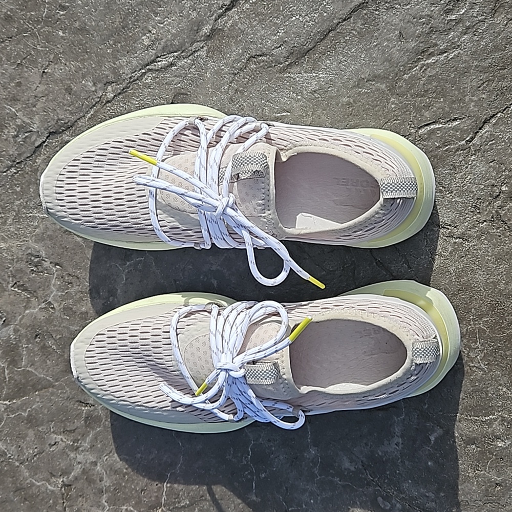 EUC Sorel shoes